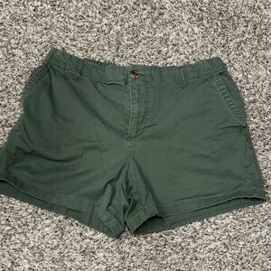 Old Navy Dark Green Women's Chino Shorts